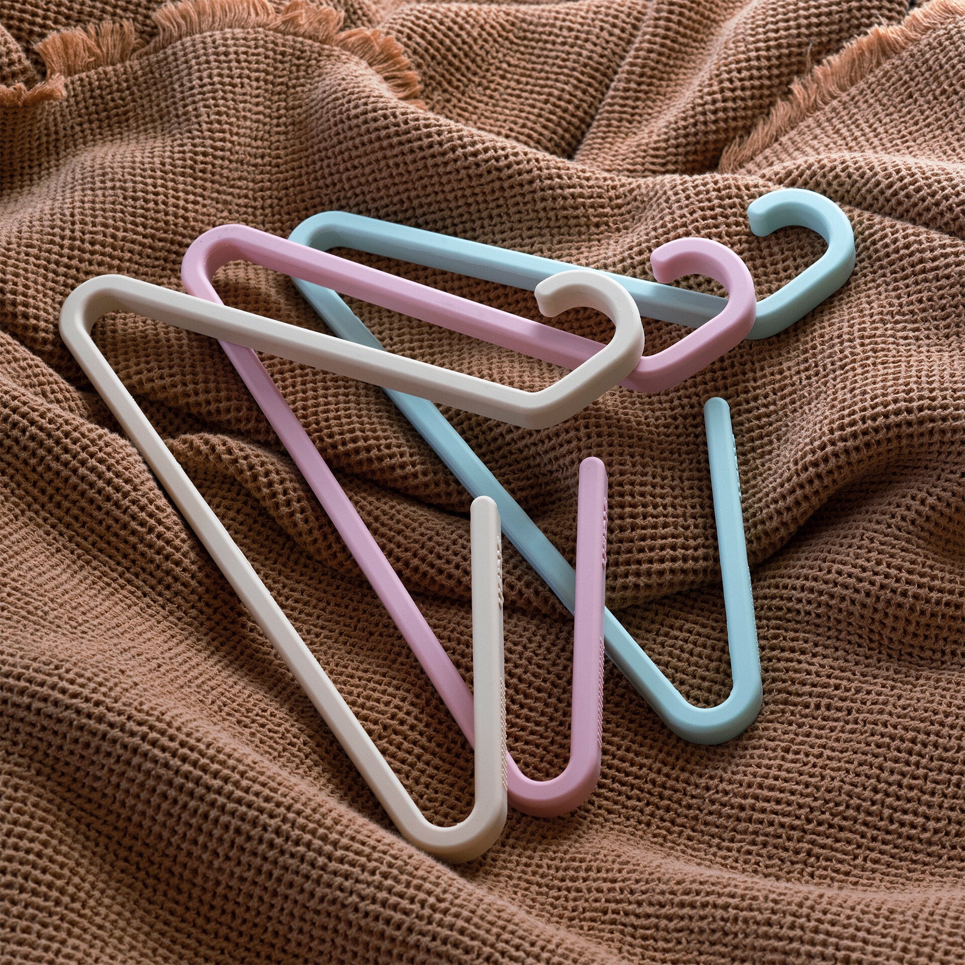Stash Silicone Mini Coat Hanger