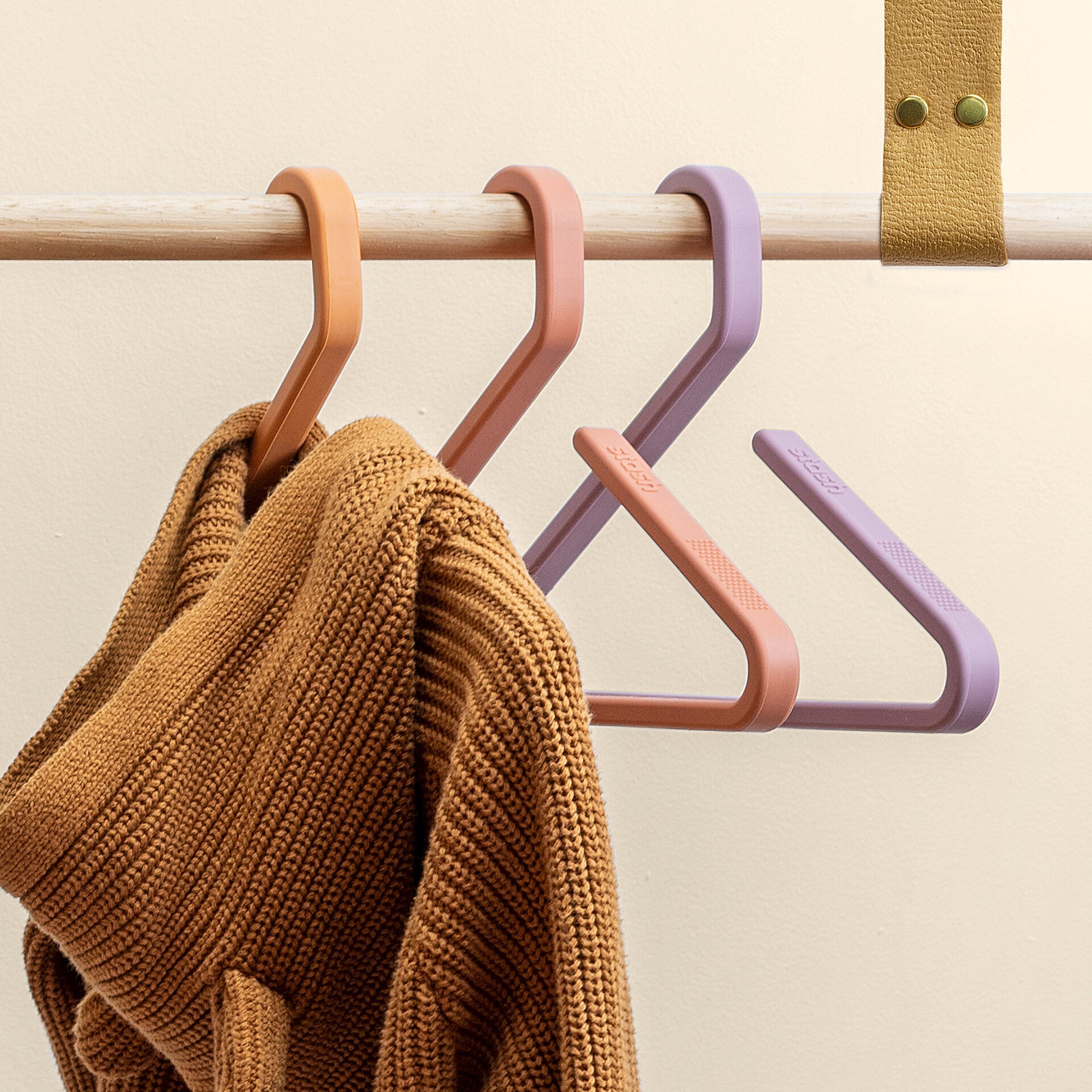 Stash Silicone Mini Coat Hanger